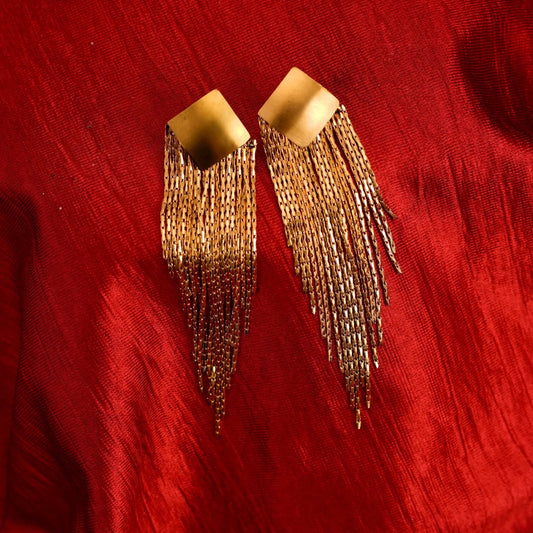 Smara Quadilateral Tassel Earrings