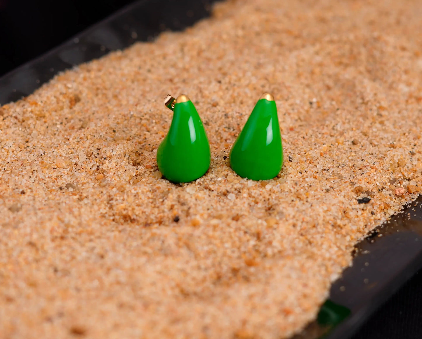 Smara Green Droplet Earrings