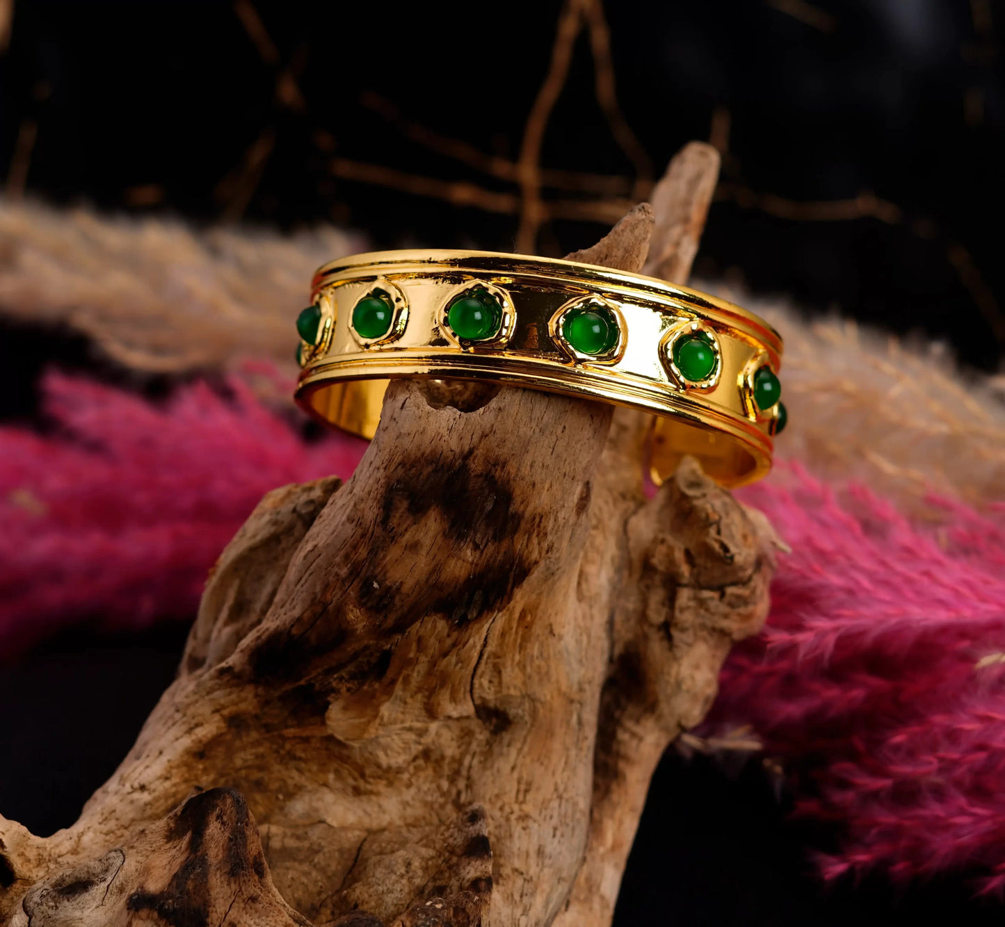 Smara Green Wide Textured Bracelet