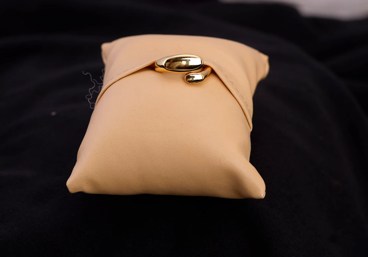 Smara Gold Geometric Ring