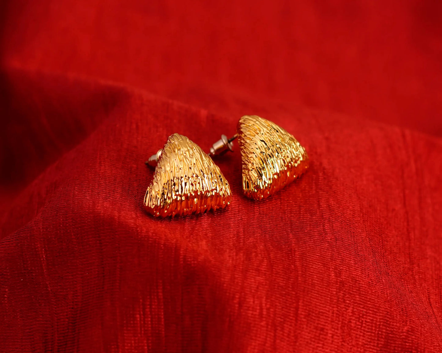 Smara Tringular Textured Earrings