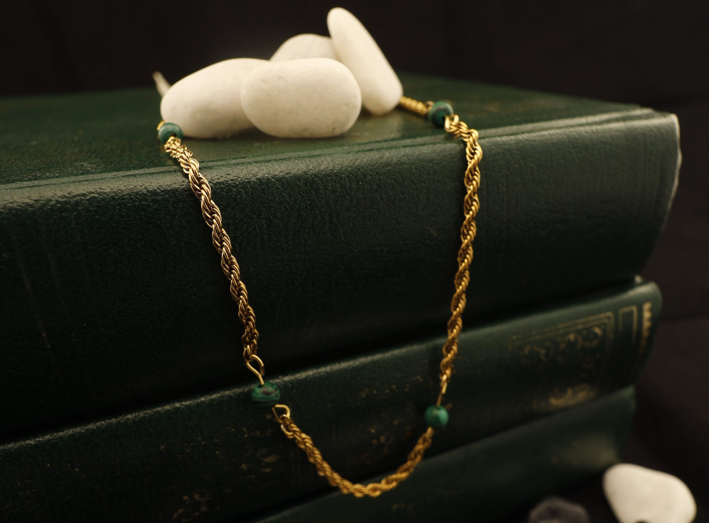 Smara Dewdrop Necklace