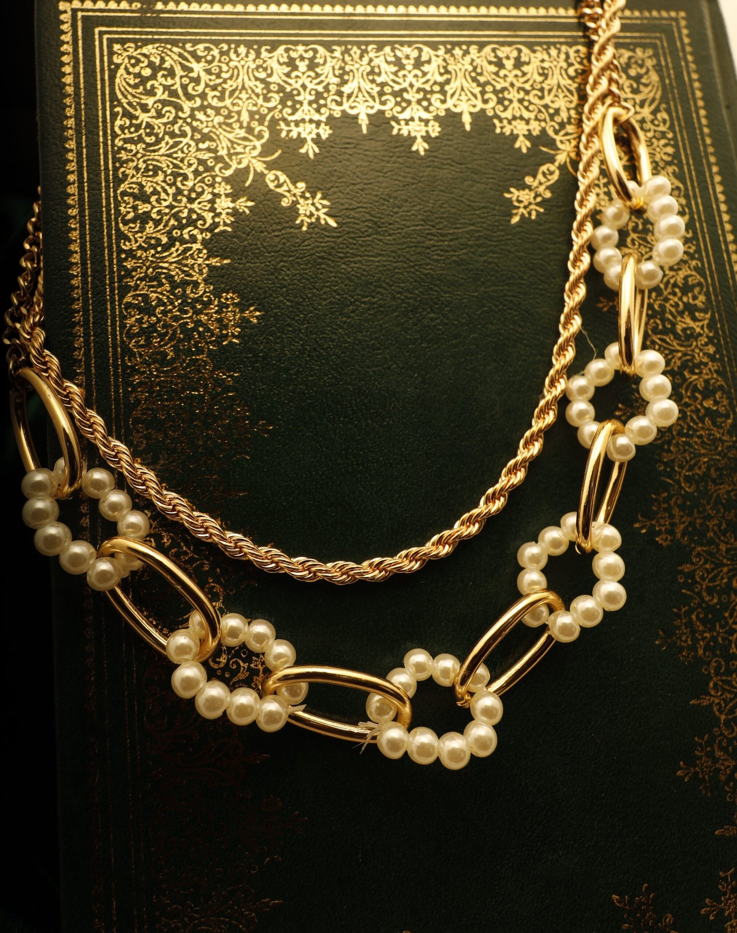 Smara Double Layered Link Chain