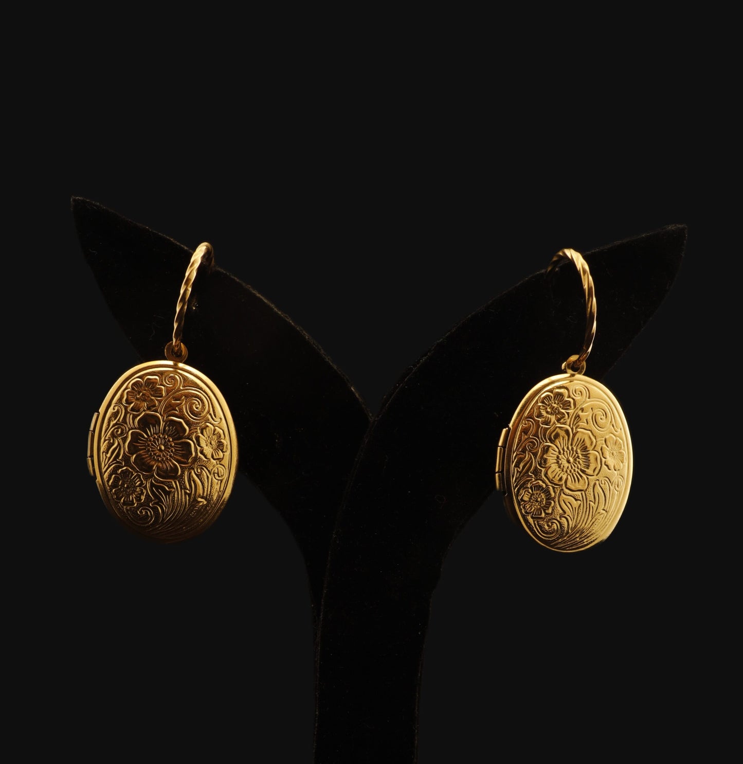 Smara Flower Treasure Trove Earrings