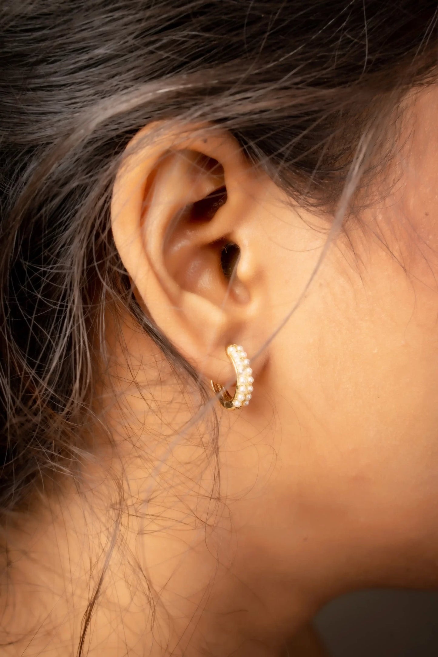 Smara Heart Pearl Earrings