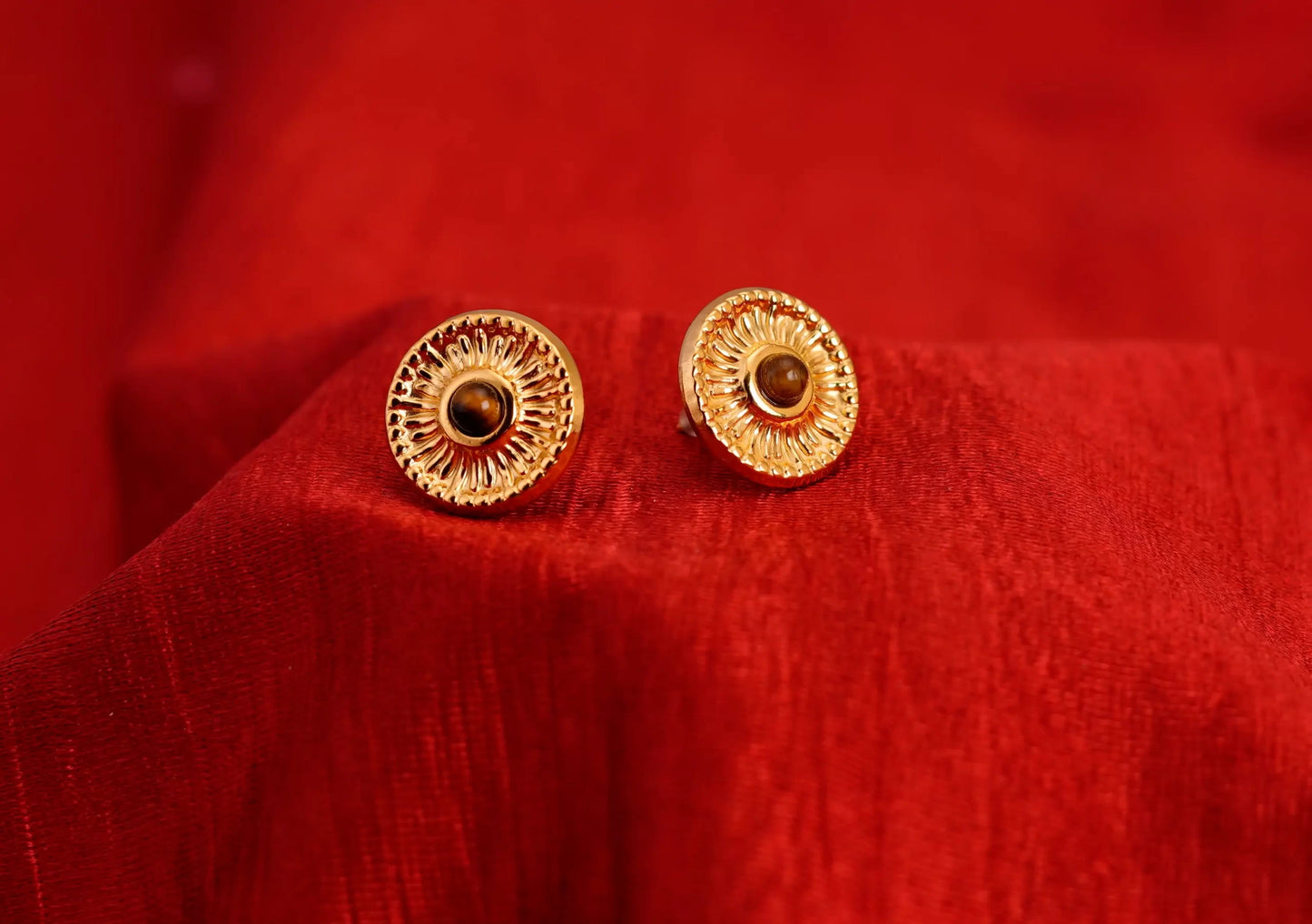 Smara Round Tiger Eye Stud Earrings