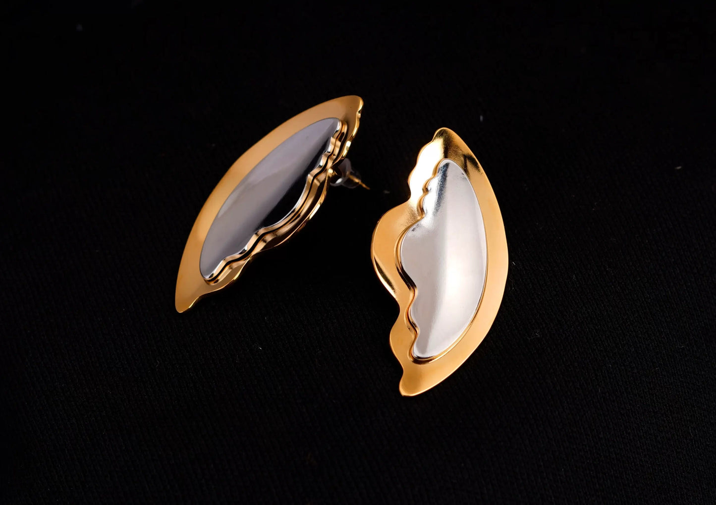 Smara Color Block Wing Stud Earrings