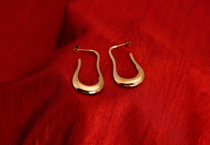 Smara Irregular U-Shaped Earrings