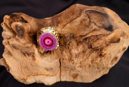 Smara Broad Crystal Open Ring (PINK)