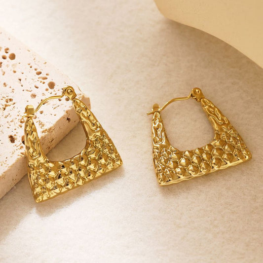 Smara Textured Square Earrings