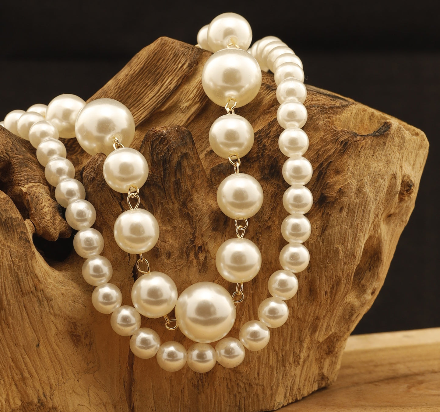 Smara Double Layered Pearl Necklace