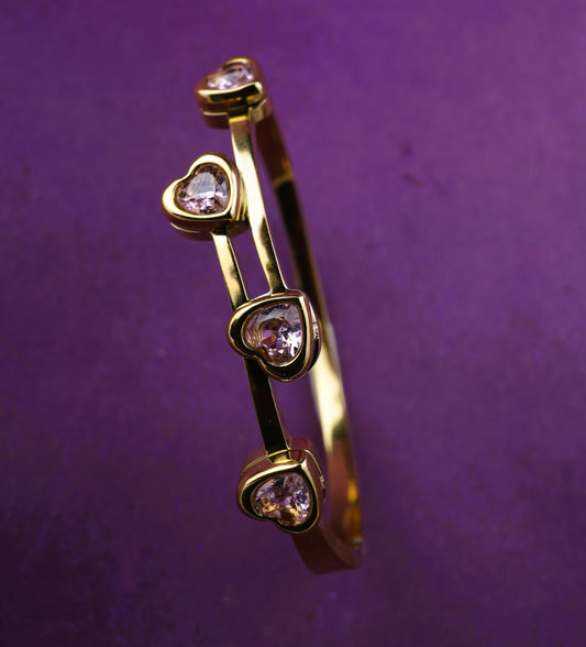 Smara Crystal Heart Bangle