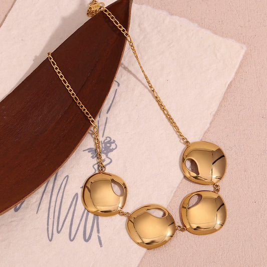 Smara Royal Gold Plated Notched Round Necklace