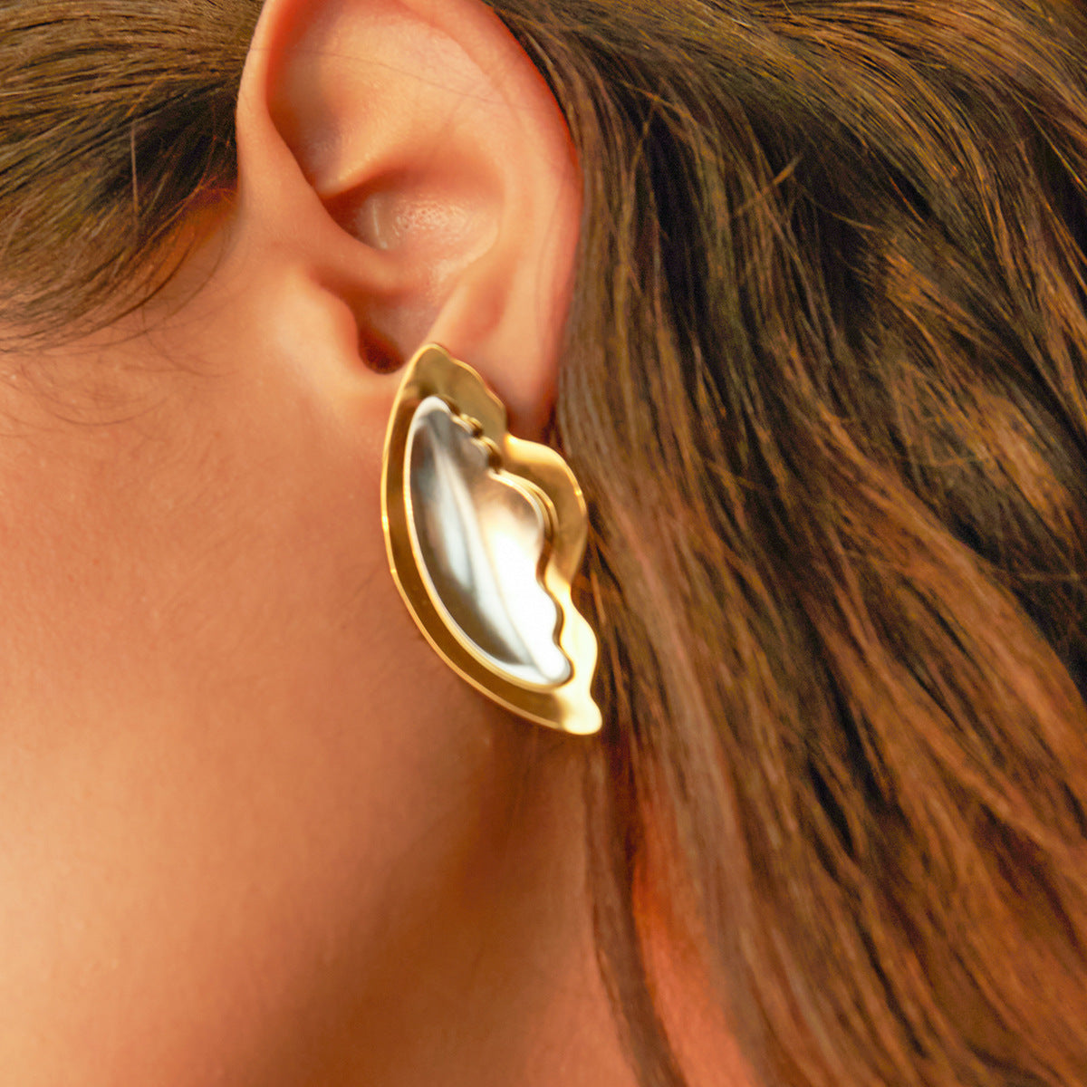 Smara Color Block Wing Stud Earrings