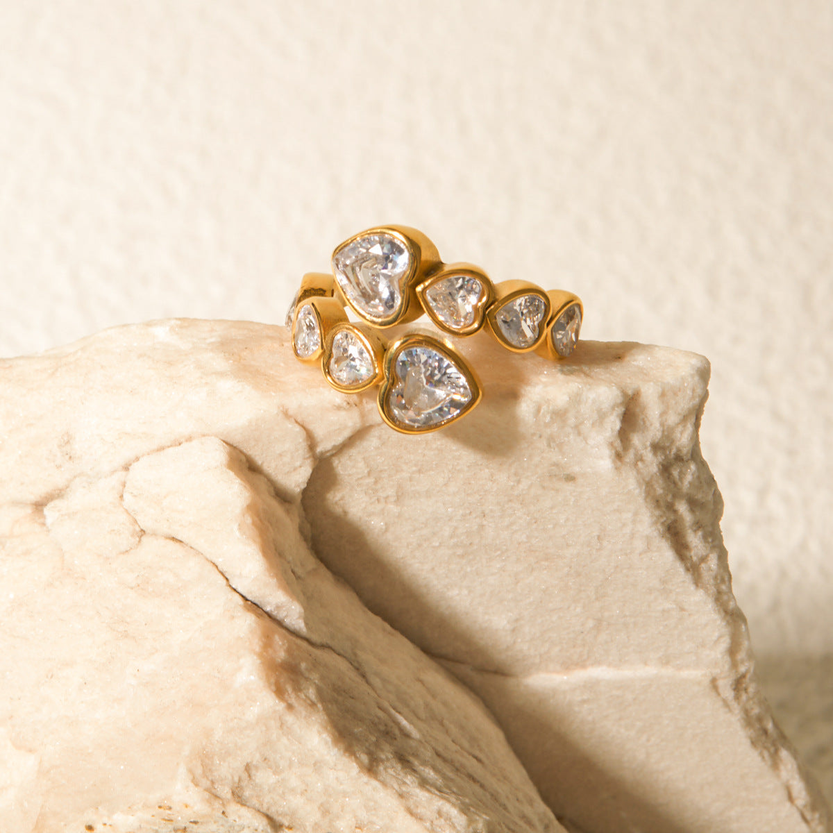 Smara Queen of Hearts Ring