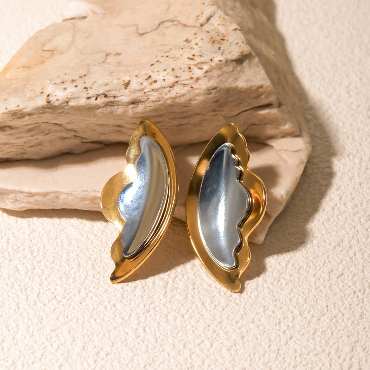 Smara Color Block Wing Stud Earrings