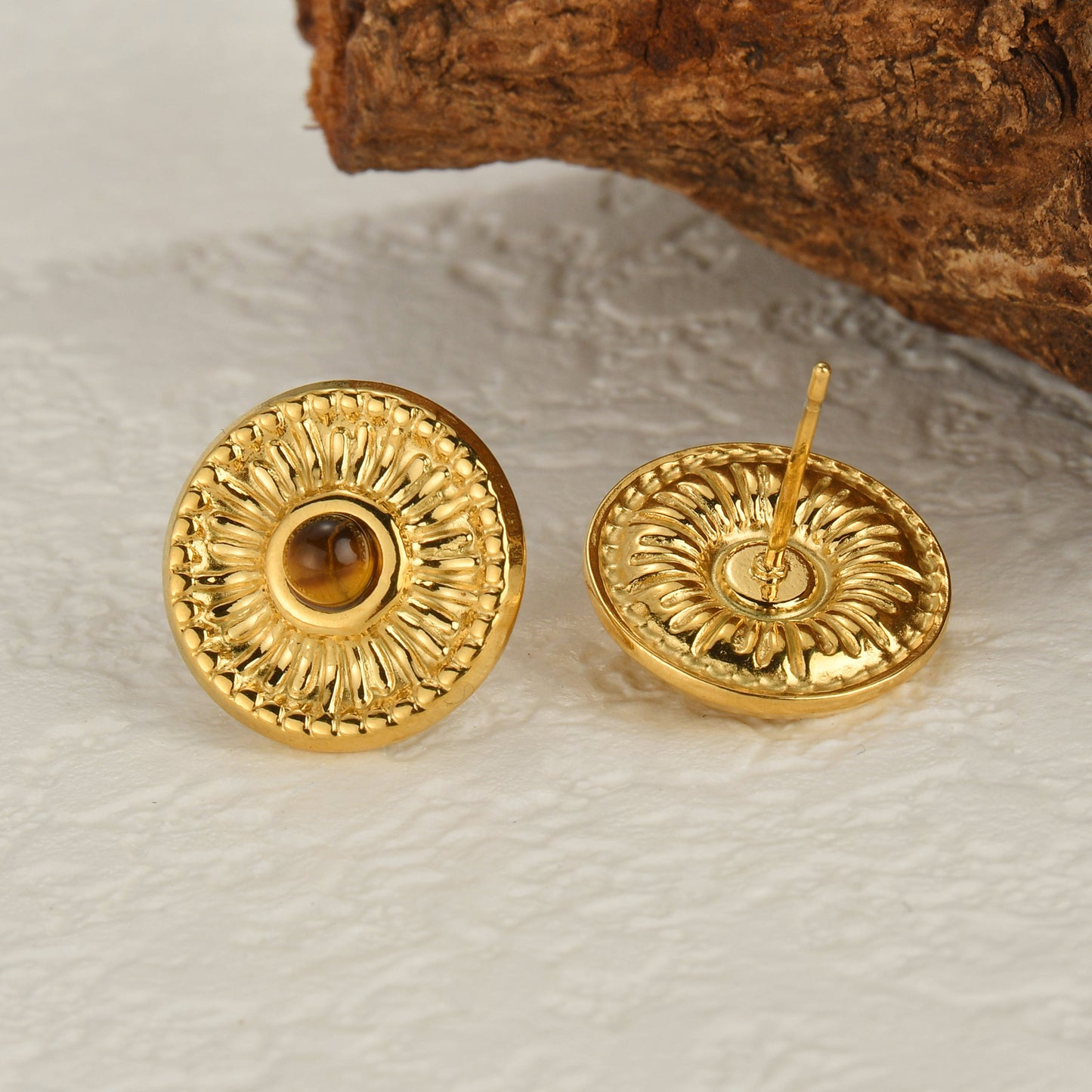 Smara Round Tiger Eye Stud Earrings